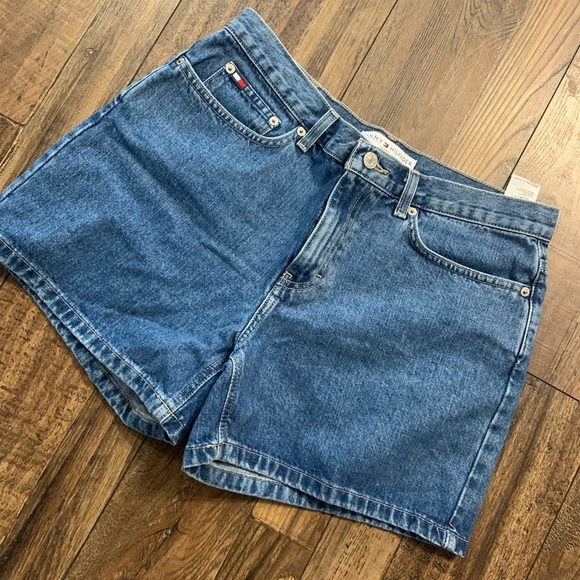 Vintage Y2K Tommy denim shorts 90s logo & flag detail size 10 - Picture 6 of 7